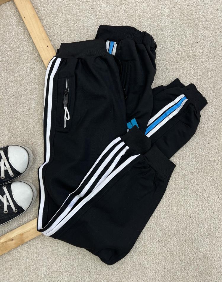 23766 اسلش adidas(بزرگسال)