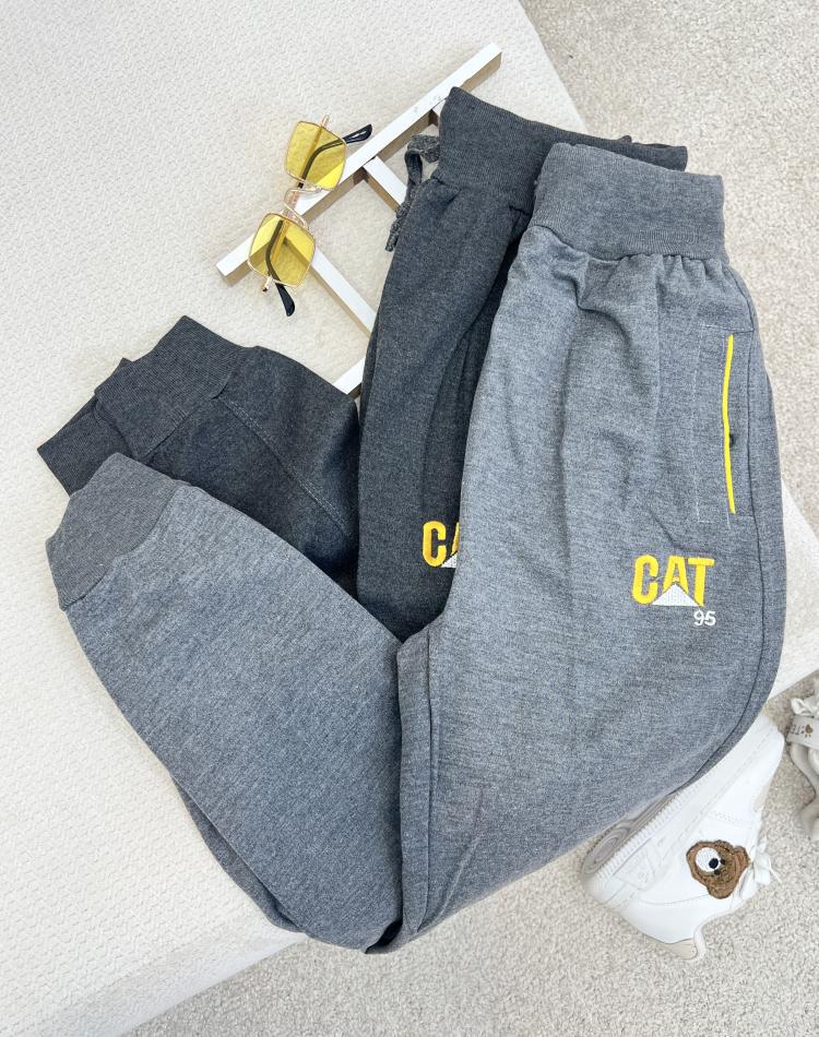 23900 شلوار اسلش CAT(12سال)