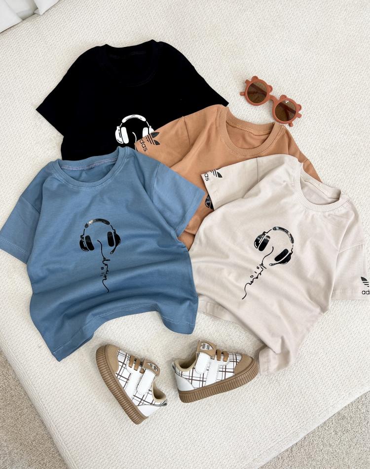 23962 تیشرت هدفن(2تا4سال)