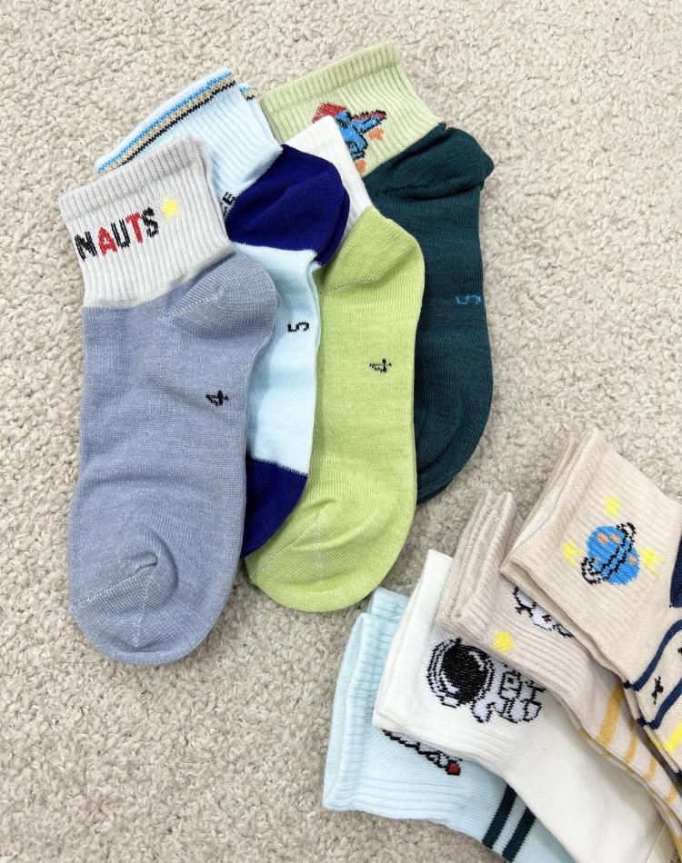 24665 جوراب فضانورد(7تا12سال)