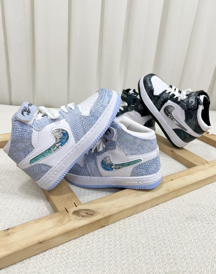 24683 کتونی نیم ساق DA(6تا8سال)