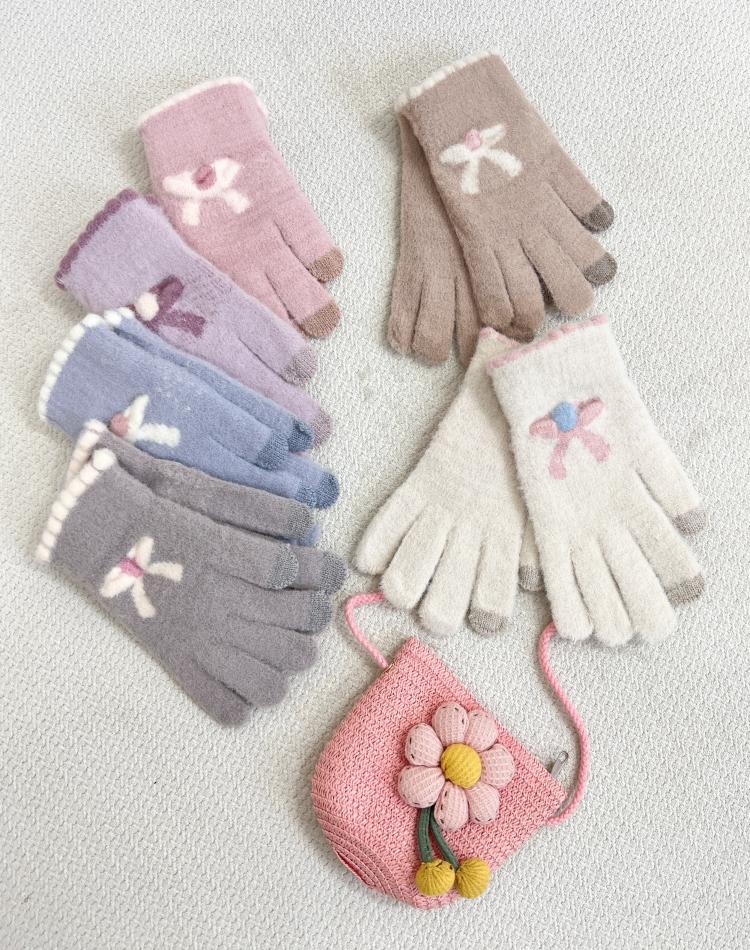 24843 دستکش پاپیون(8تا12سال)