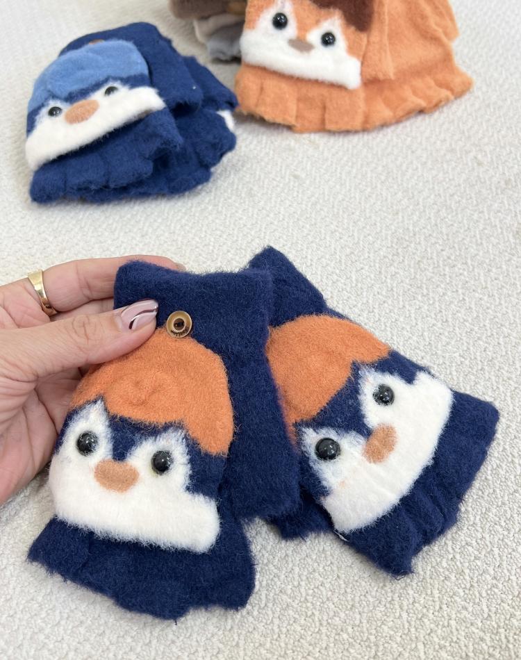 24854 دستکش پنگوئن(5تا10سال)