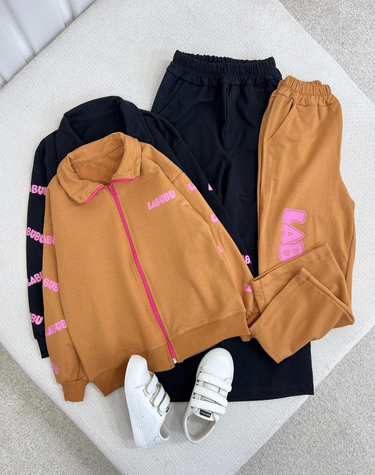 24863 سویشرت و شلوار لبوبو(7تا13سال)