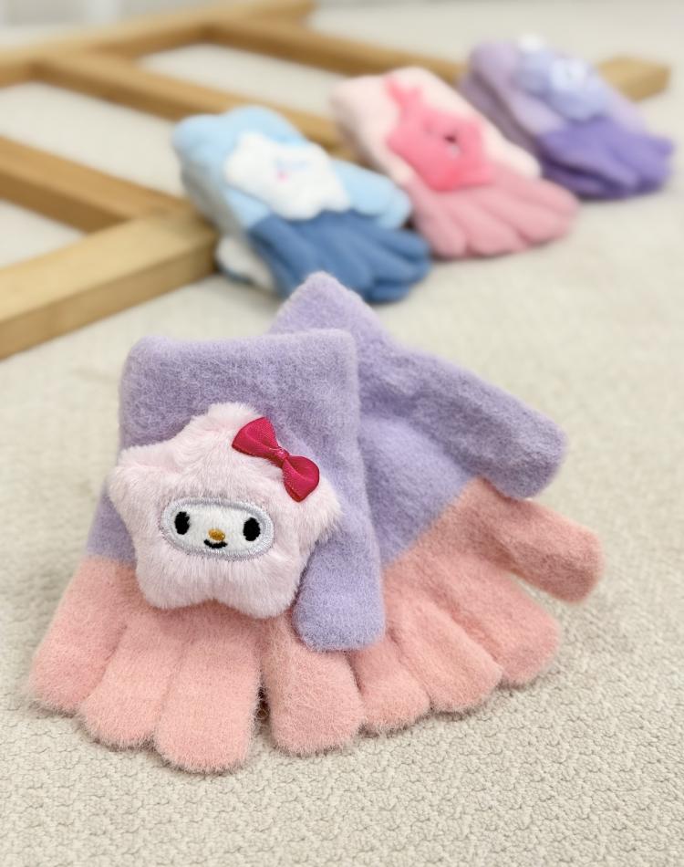 24909 دستکش ستاره(2تا4سال)