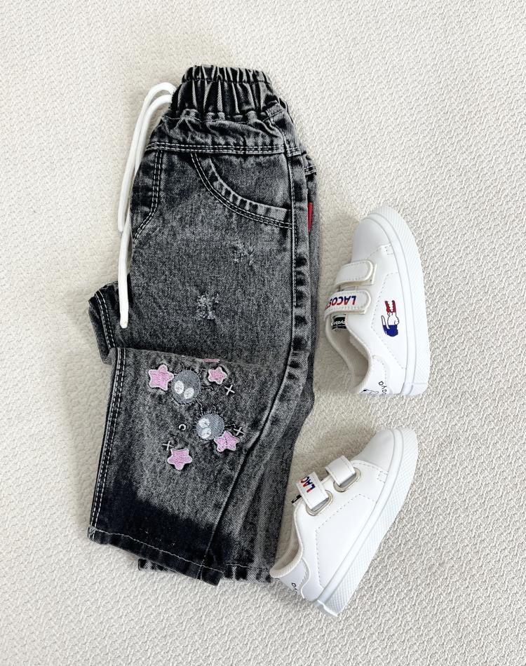 25103 مام توت فرنگی ایراددار(2سال)