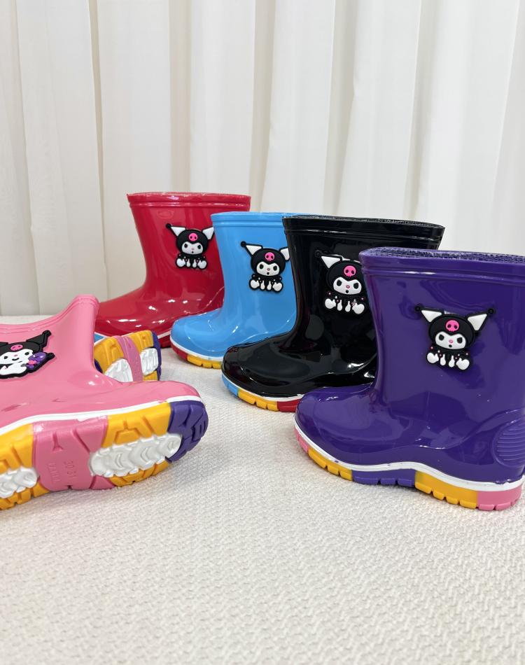 25137 چکمه کرومی(2تا10سال)